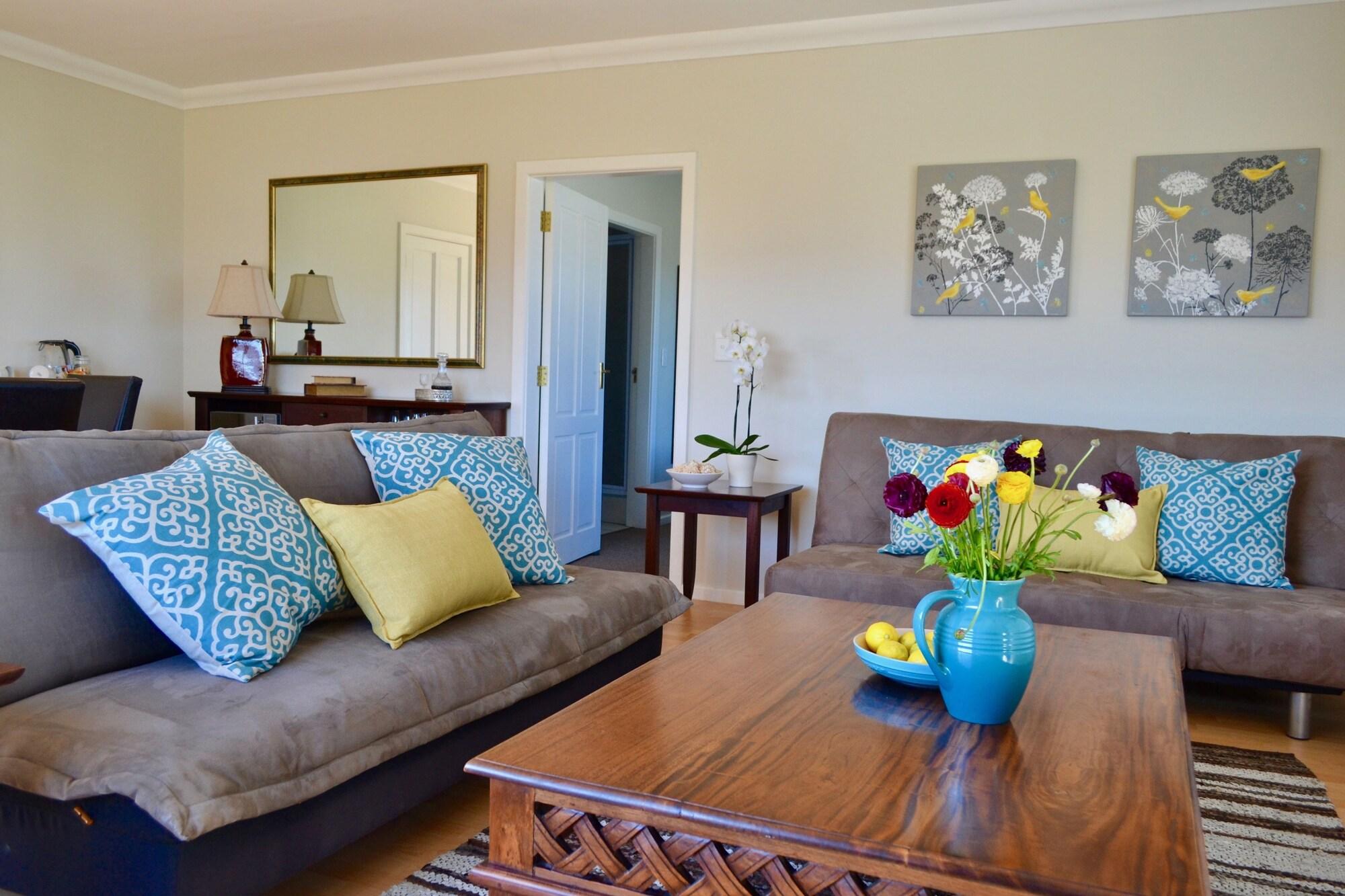 Amber Guest Lodge Книсна Екстериор снимка